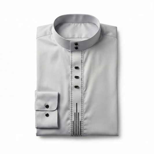 Qamis Signature Blanc Perle – Broderie Noire